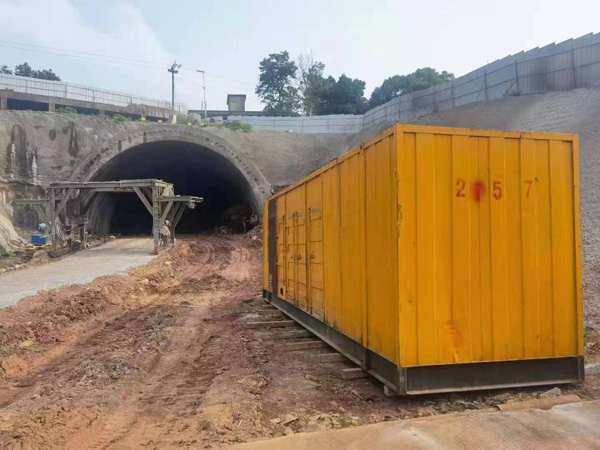 甘州发电机出租自启装置的工作原理是什么?