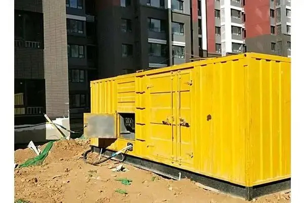 甘州发电机租赁中燃油压力过低会对发动机的哪些部件造成损坏？