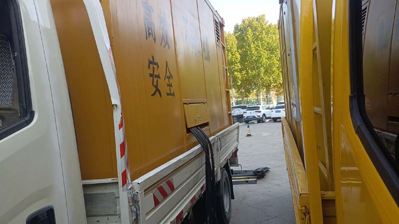 甘州如何判断柴油发电机组和UPS电源的切换时间是否符合要求？