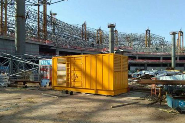 甘州发电机出租如何判断空气滤清器是否需要更换？